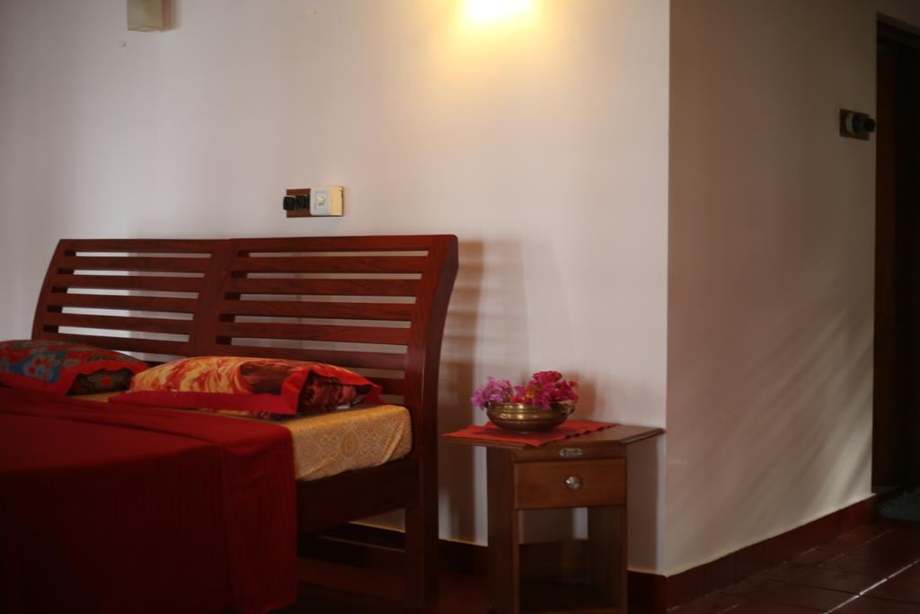 Chera Rocks Beach House Hotel Thottada Ngoại thất bức ảnh