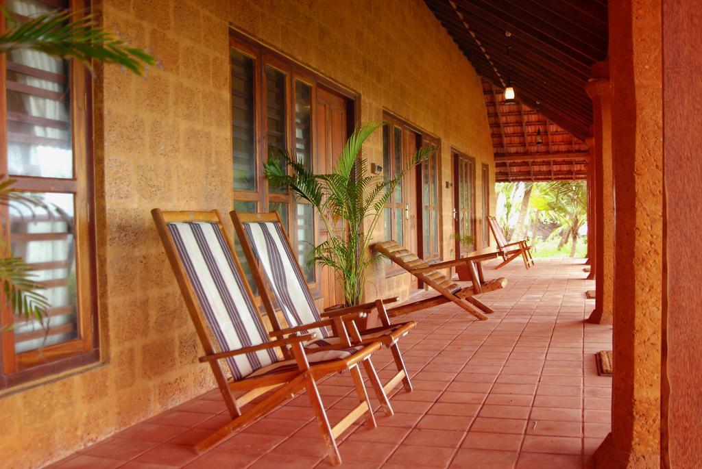 Chera Rocks Beach House Hotel Thottada Phòng bức ảnh